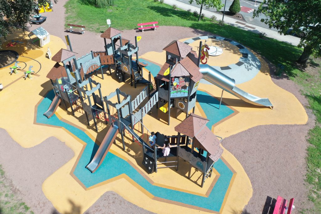 Chateau Castillo aménagements d'une aire de jeux